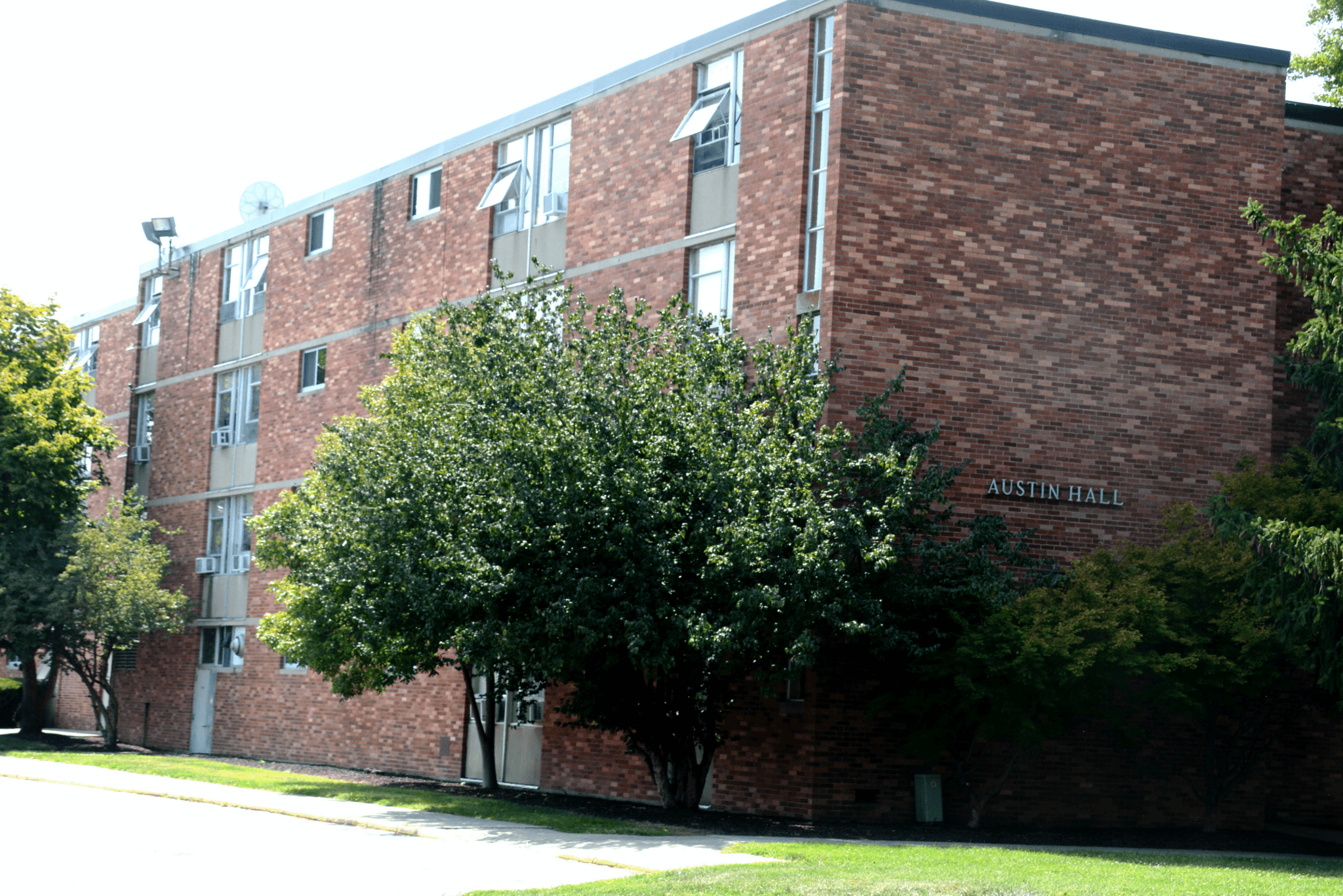 Austin-Pickett Halls